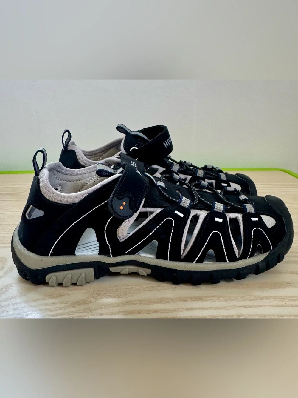 Hobibear Kids Black and Gray Outdoor Sandal Sneakers
